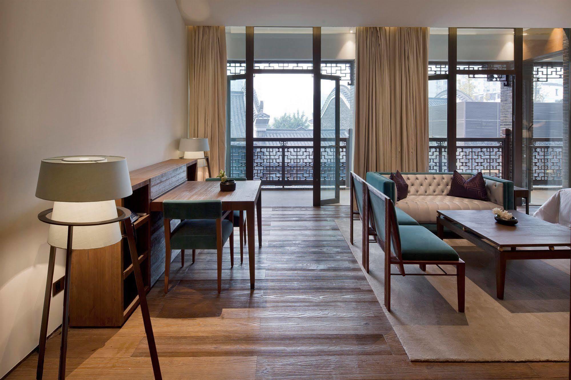 Guanyin Yiyuntai Hotel צ'נגדו מראה חיצוני תמונה